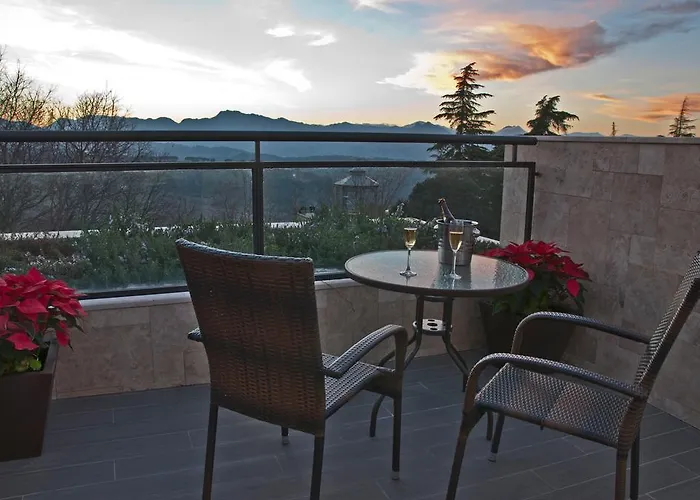 아파르타멘토스 론다센트로 * 론다