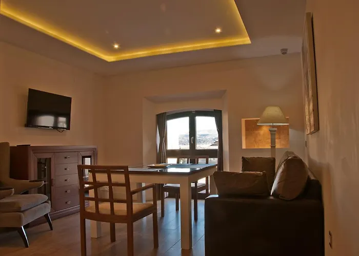 아파르타멘토스 론다센트로 아파트