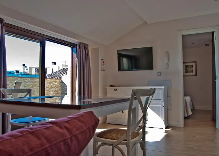 아파르타멘토스 론다센트로