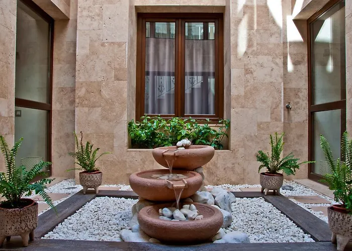 아파트 아파르타멘토스 론다센트로 *