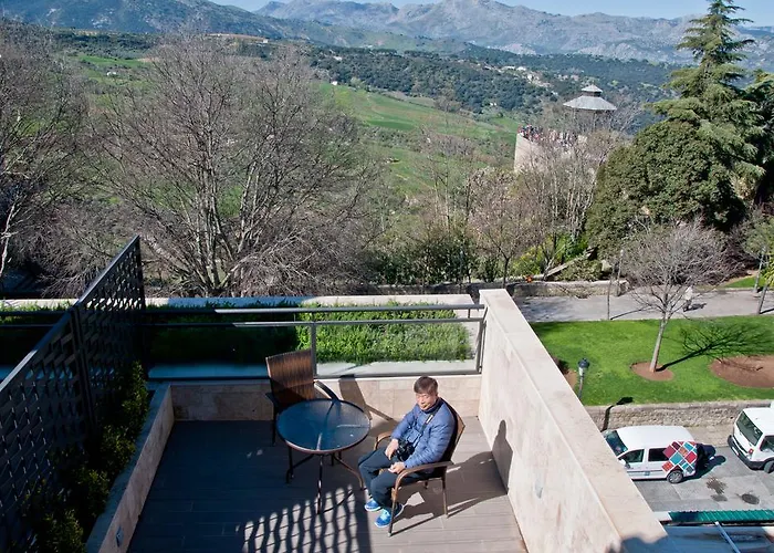 아파트 아파르타멘토스 론다센트로 *